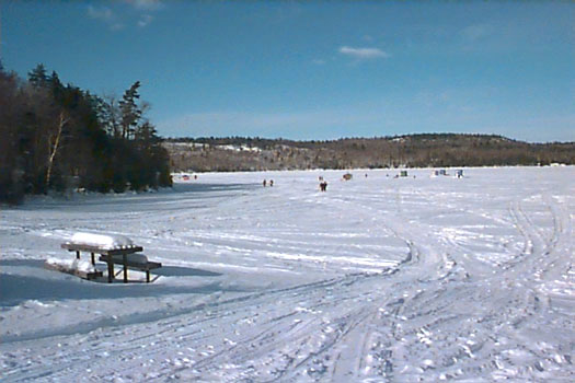 Ice fishing huts at Spine Beach on Elliot Lake