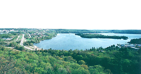 Overview of Elliot Lake